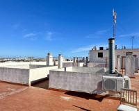 Resale - Apartment / Flat - Torrevieja - El Molino