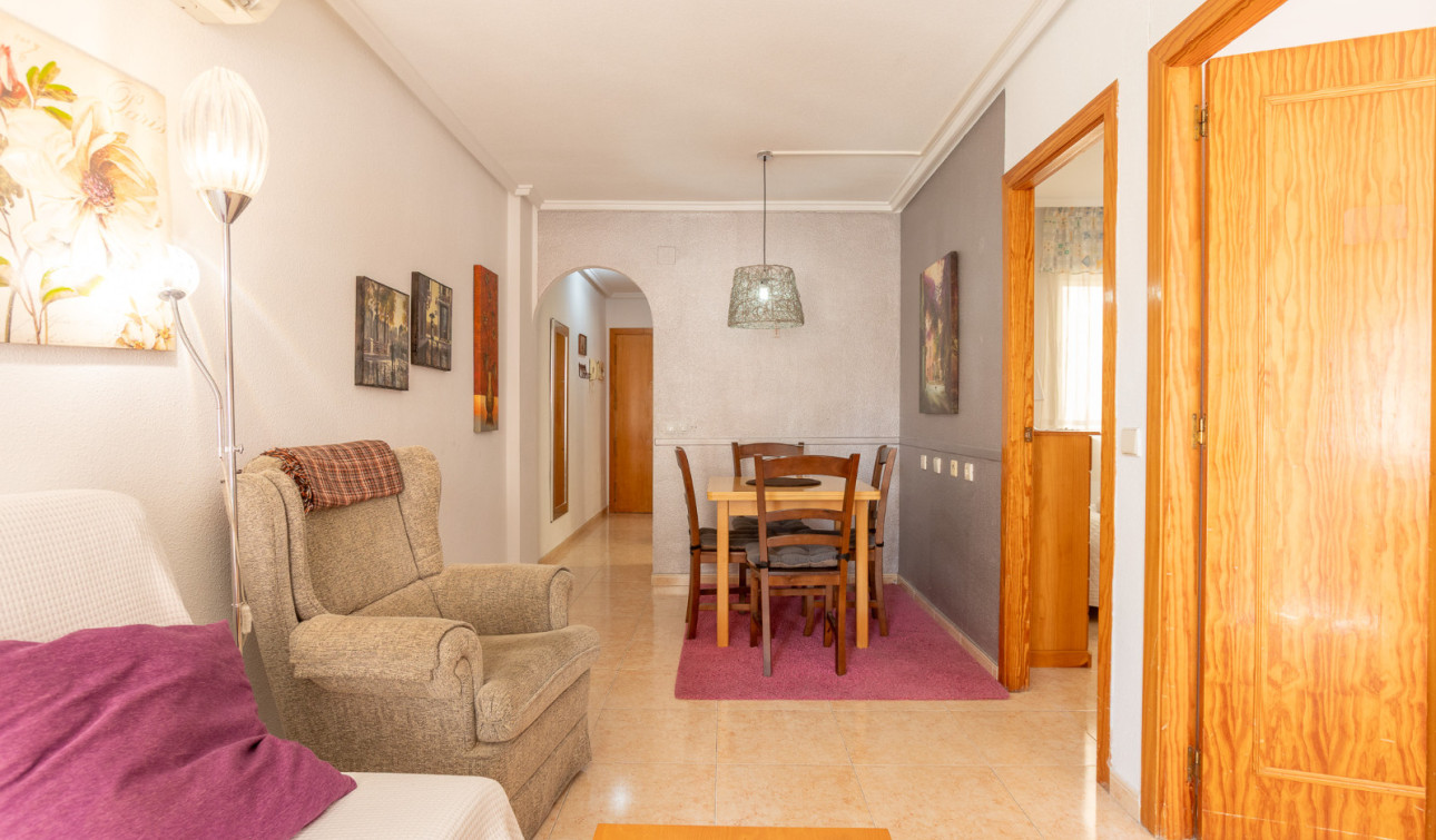 Resale - Apartment / Flat - Torrevieja - El Molino
