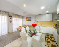 Resale - Apartment / Flat - Torrevieja - Estacion de autobuses