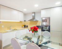 Resale - Apartment / Flat - Torrevieja - Estacion de autobuses