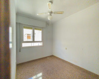 Resale - Apartment / Flat - Torrevieja - La Mata pueblo