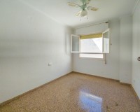 Resale - Apartment / Flat - Torrevieja - La Mata pueblo