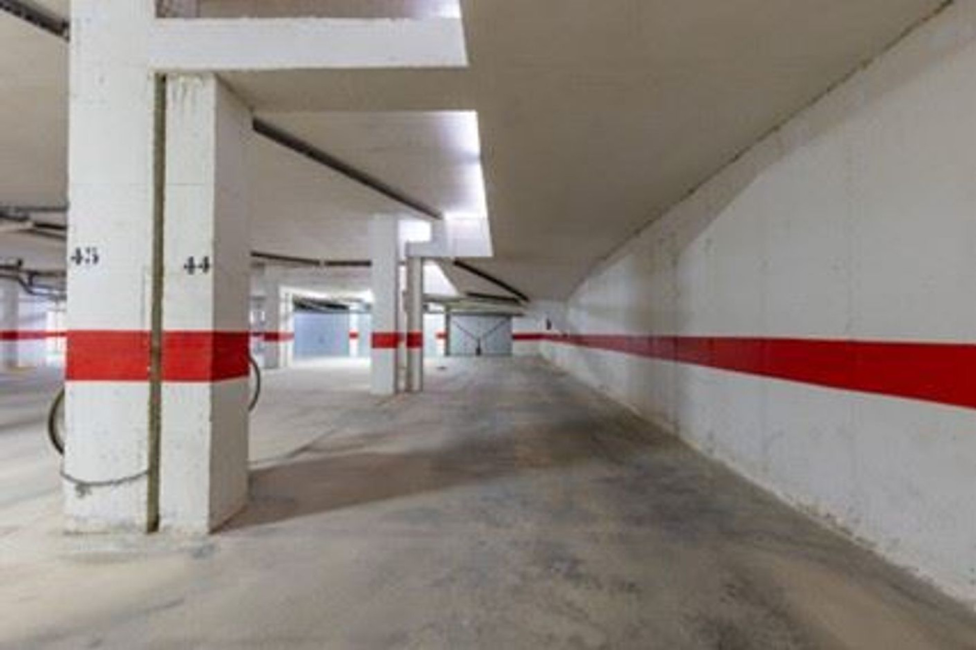 Resale - Apartment / Flat - Torrevieja - La Mata