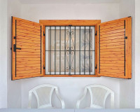 Resale - Apartment / Flat - Torrevieja - La Mata