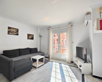 Resale - Apartment / Flat - Torrevieja - La Mata