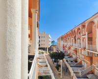 Resale - Apartment / Flat - Torrevieja - La Mata