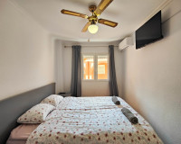 Resale - Apartment / Flat - Torrevieja - La Mata