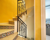 Resale - Apartment / Flat - Torrevieja - La Mata