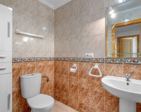 Resale - Apartment / Flat - Torrevieja - La Mata