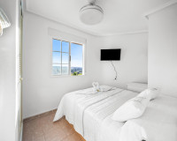 Resale - Apartment / Flat - Torrevieja - La Mata
