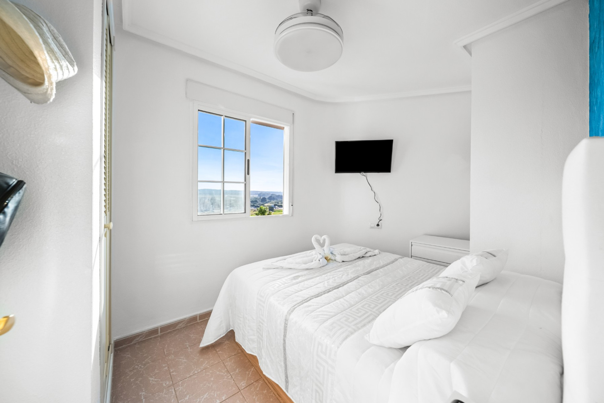 Resale - Apartment / Flat - Torrevieja - La Mata