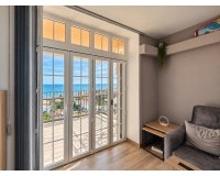 Resale - Apartment / Flat - Torrevieja - La Mata