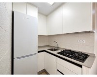 Resale - Apartment / Flat - Torrevieja - La Mata