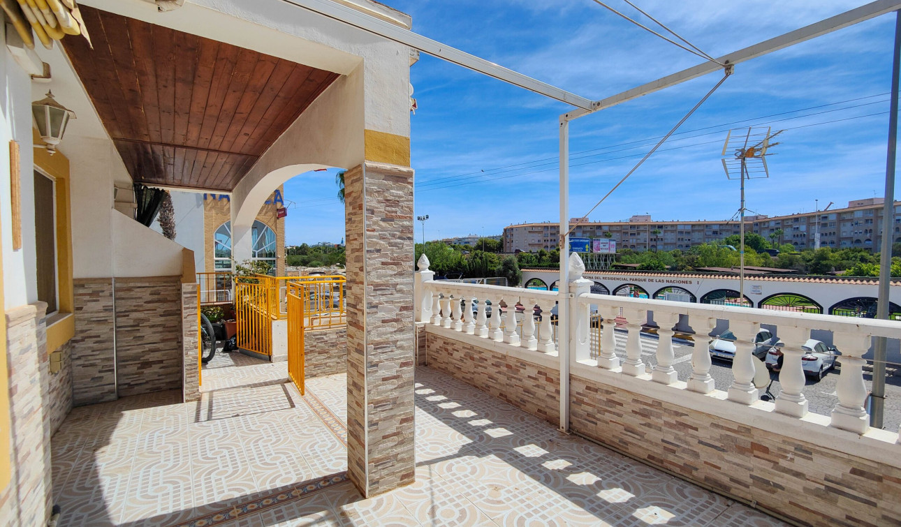 Resale - Apartment / Flat - Torrevieja - La Siesta - El Chaparral - San Luis