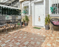 Resale - Apartment / Flat - Torrevieja - La Siesta - El Salado -  Torreta