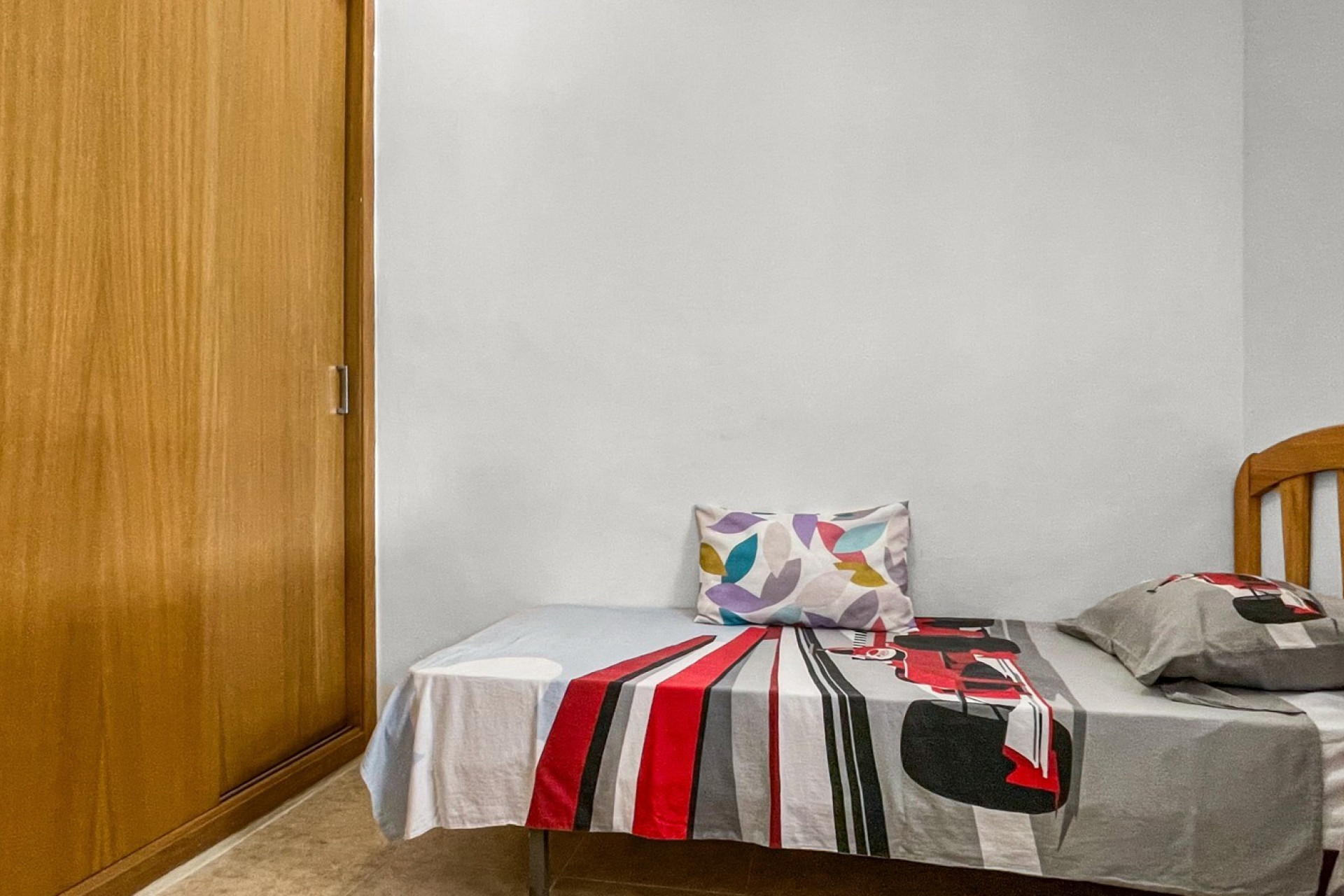 Resale - Apartment / Flat - Torrevieja - La Siesta - El Salado -  Torreta