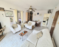 Resale - Apartment / Flat - Torrevieja - La Siesta
