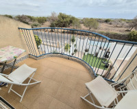 Resale - Apartment / Flat - Torrevieja - La Siesta