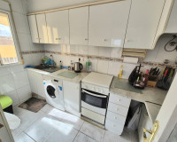 Resale - Apartment / Flat - Torrevieja - La Siesta