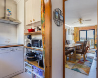 Resale - Apartment / Flat - Torrevieja - La Siesta