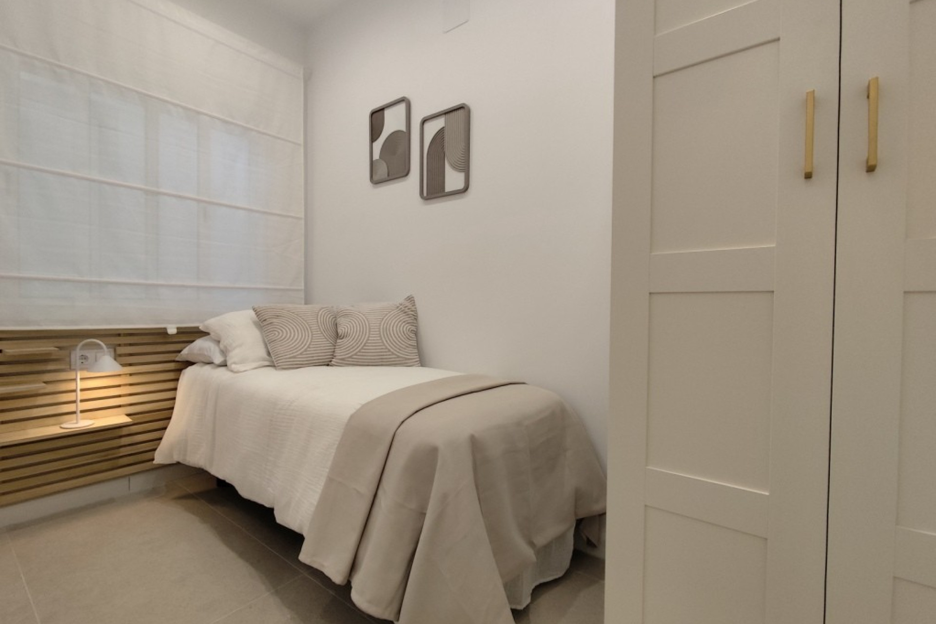 Resale - Apartment / Flat - Torrevieja - La Siesta