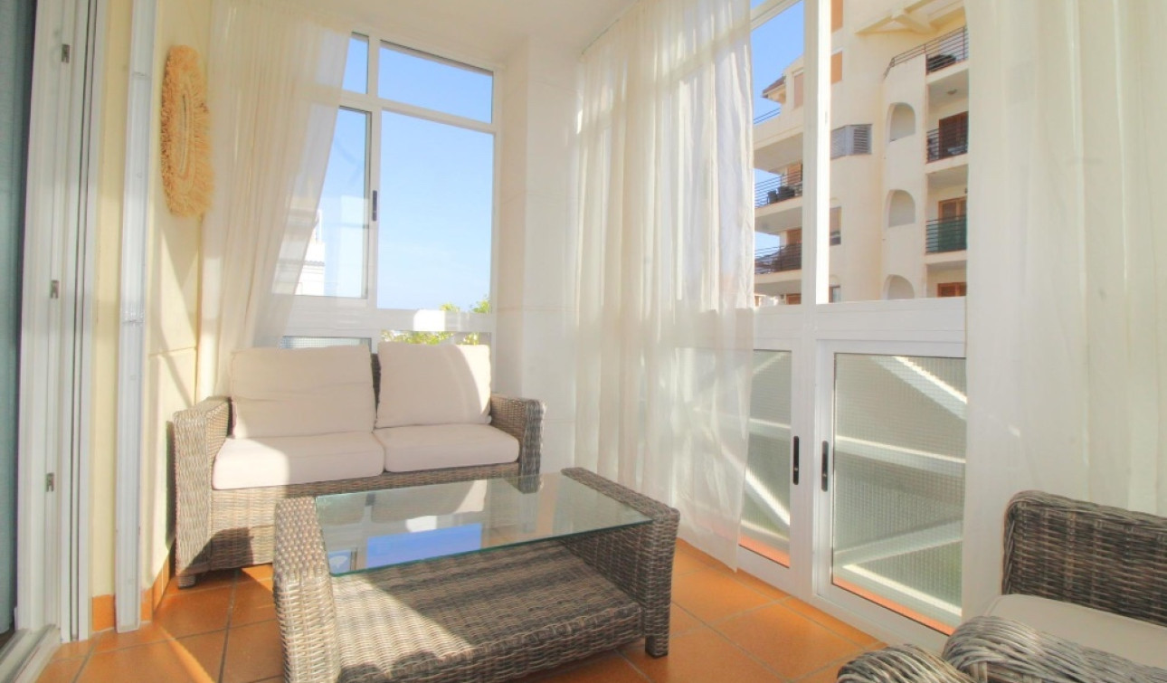 Resale - Apartment / Flat - Torrevieja - La Veleta
