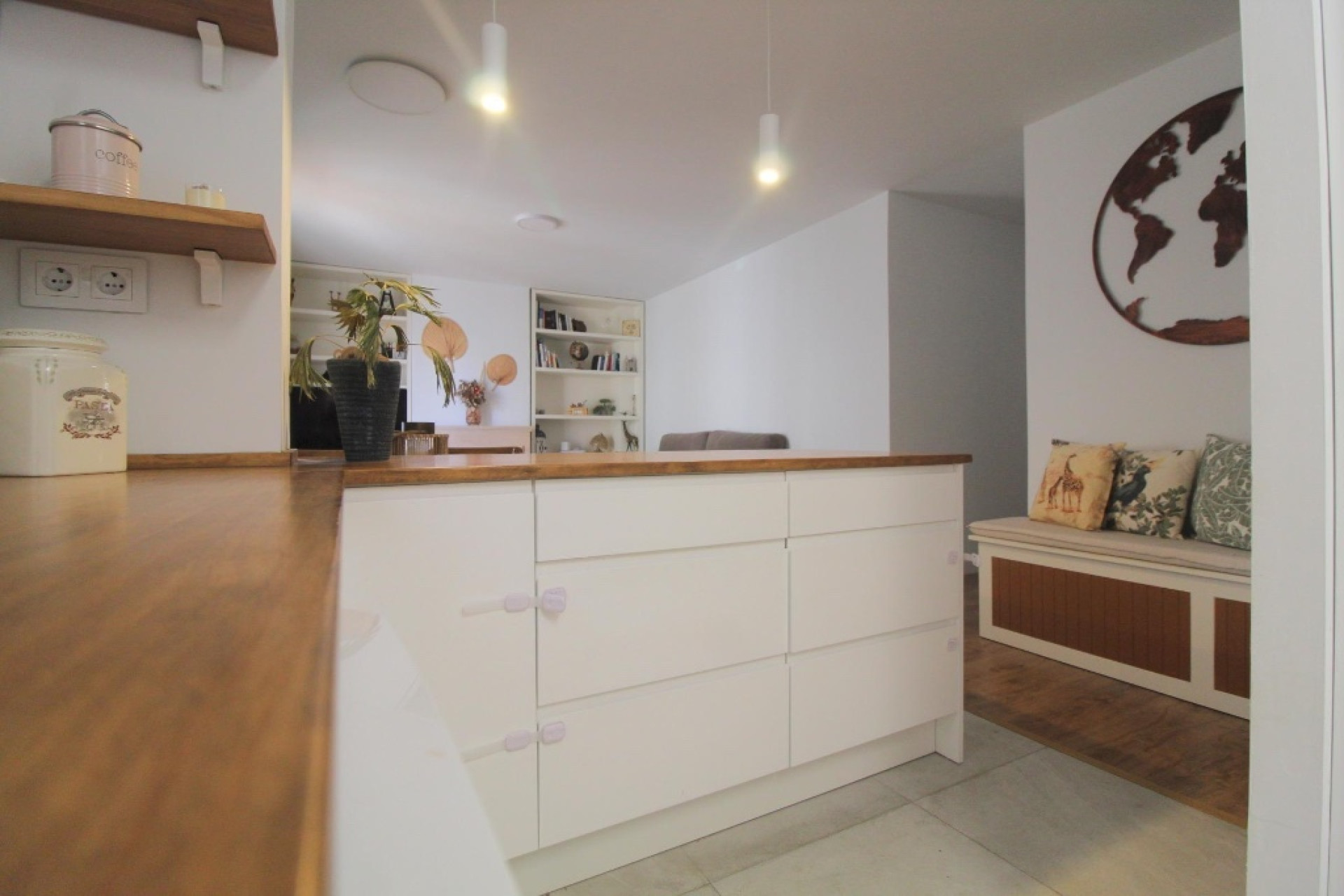 Resale - Apartment / Flat - Torrevieja - La Veleta