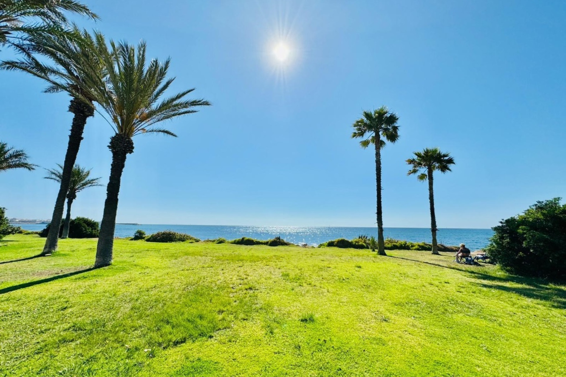 Resale - Apartment / Flat - Torrevieja - La Veleta