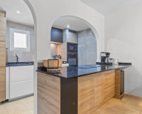 Resale - Apartment / Flat - Torrevieja - Lago Jardin