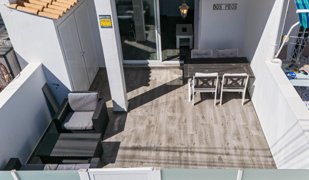 Resale - Apartment / Flat - Torrevieja - Lago Jardin