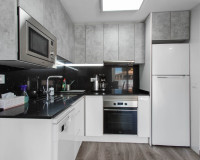 Resale - Apartment / Flat - Torrevieja - Lago Jardin