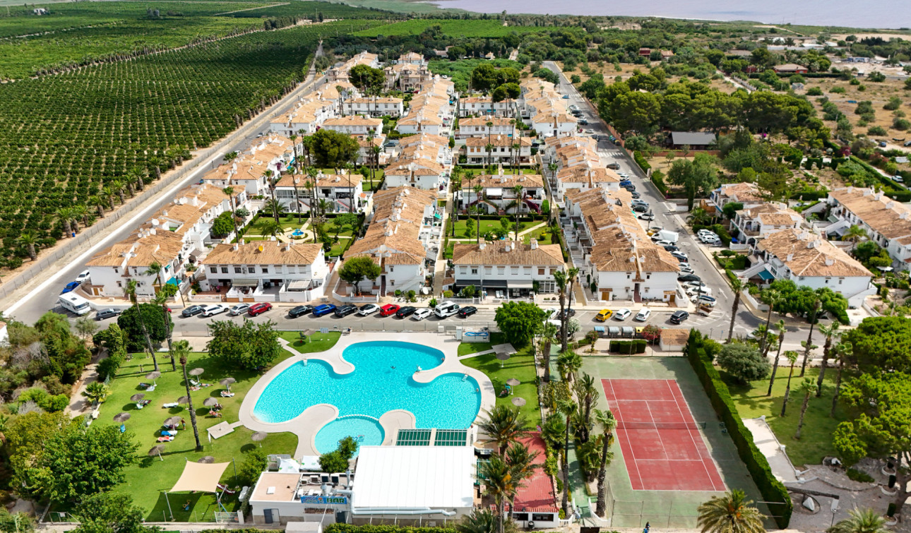 Resale - Apartment / Flat - Torrevieja - Lago Jardin