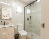 Resale - Apartment / Flat - Torrevieja - Lago Jardin