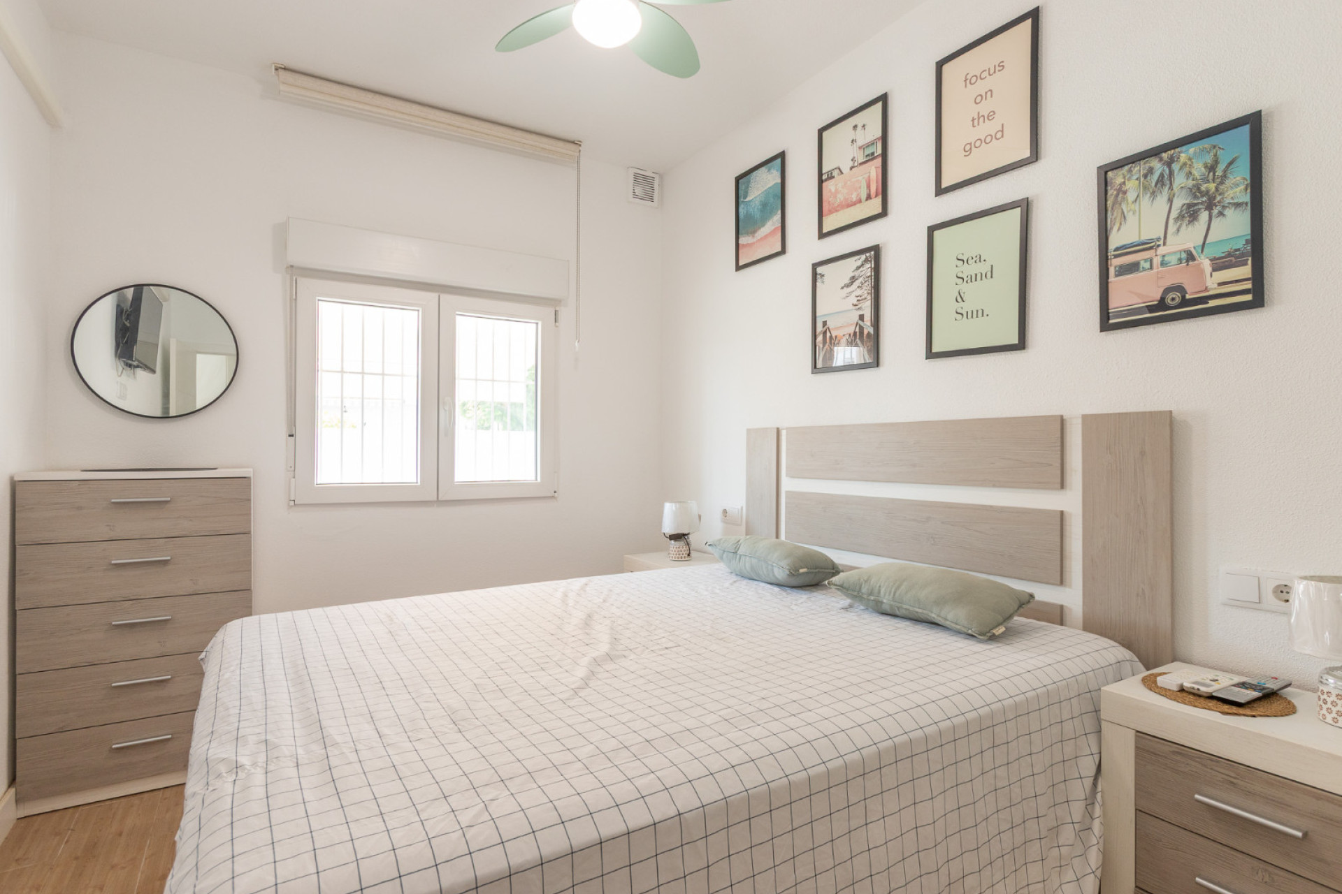 Resale - Apartment / Flat - Torrevieja - Lago Jardin