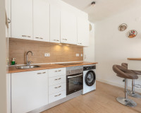 Resale - Apartment / Flat - Torrevieja - Lago Jardin