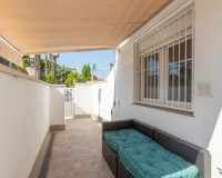 Resale - Apartment / Flat - Torrevieja - Lago Jardin