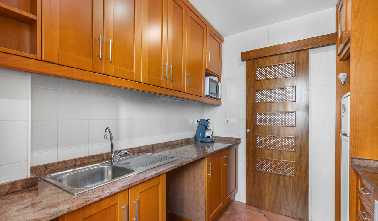 Resale - Apartment / Flat - Torrevieja - Los Altos
