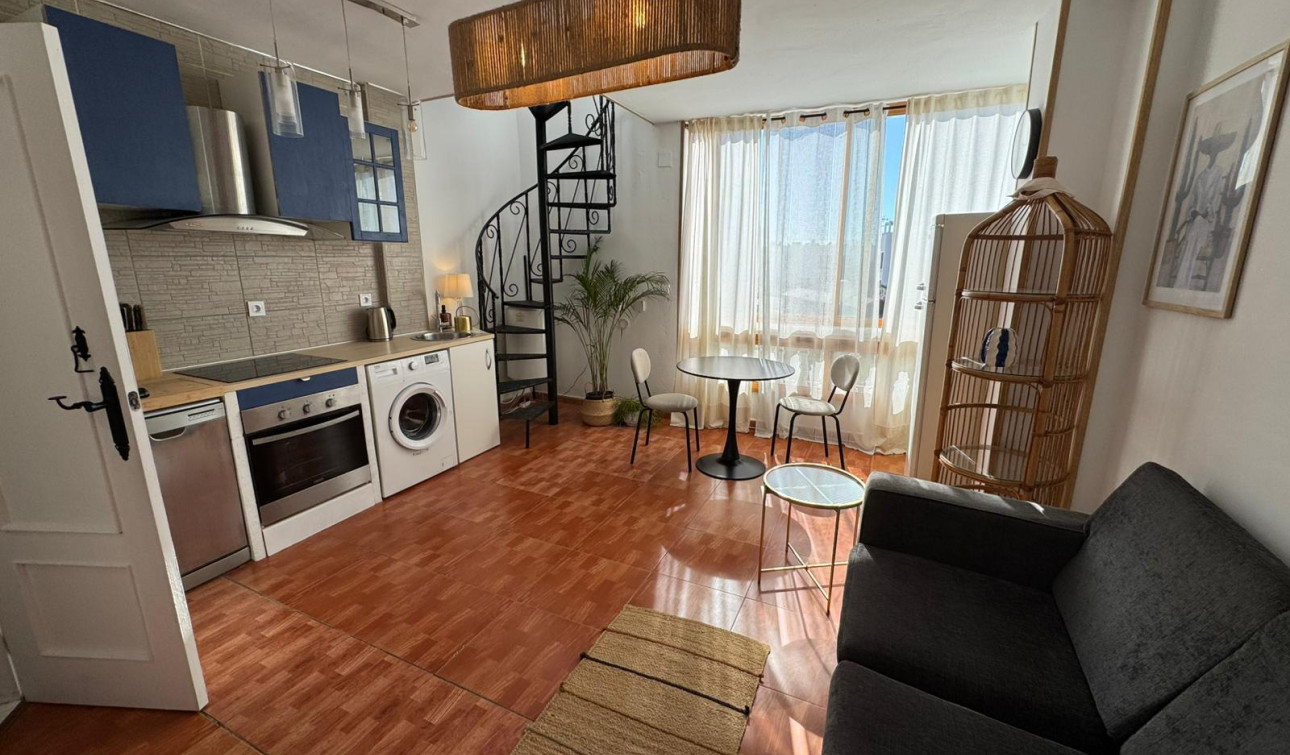 Resale - Apartment / Flat - Torrevieja - Los Altos