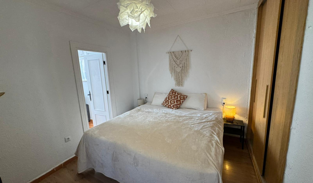 Resale - Apartment / Flat - Torrevieja - Los Altos