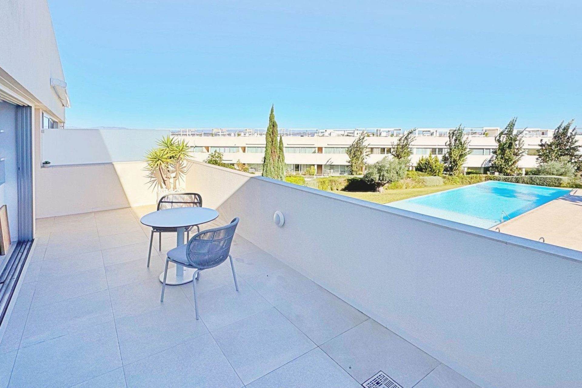 Resale - Apartment / Flat - Torrevieja - Los Balcones