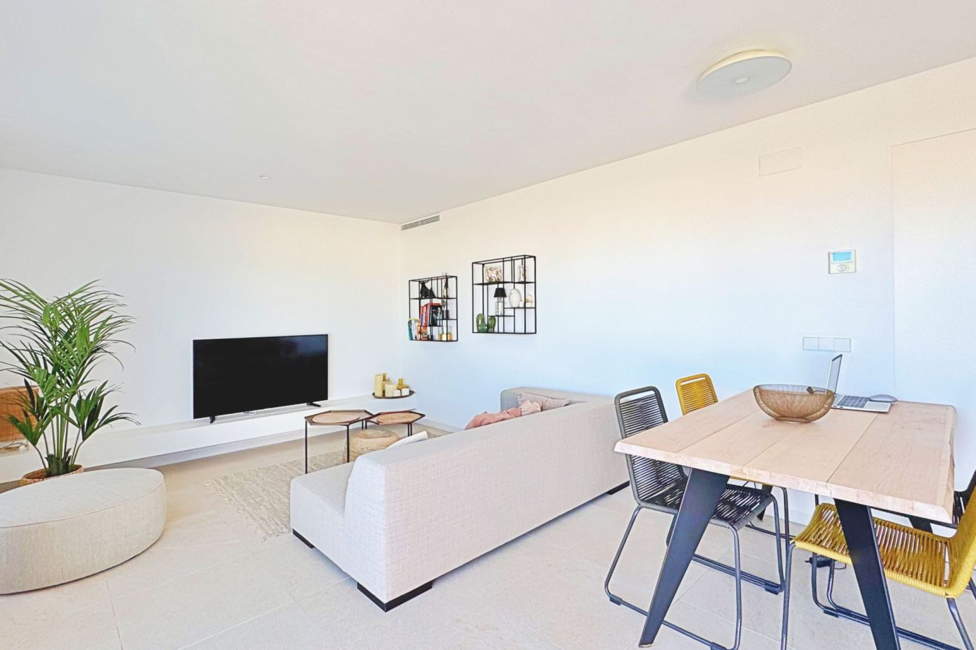 Resale - Apartment / Flat - Torrevieja - Los Balcones