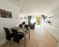 Resale - Apartment / Flat - Torrevieja - Los Balcones