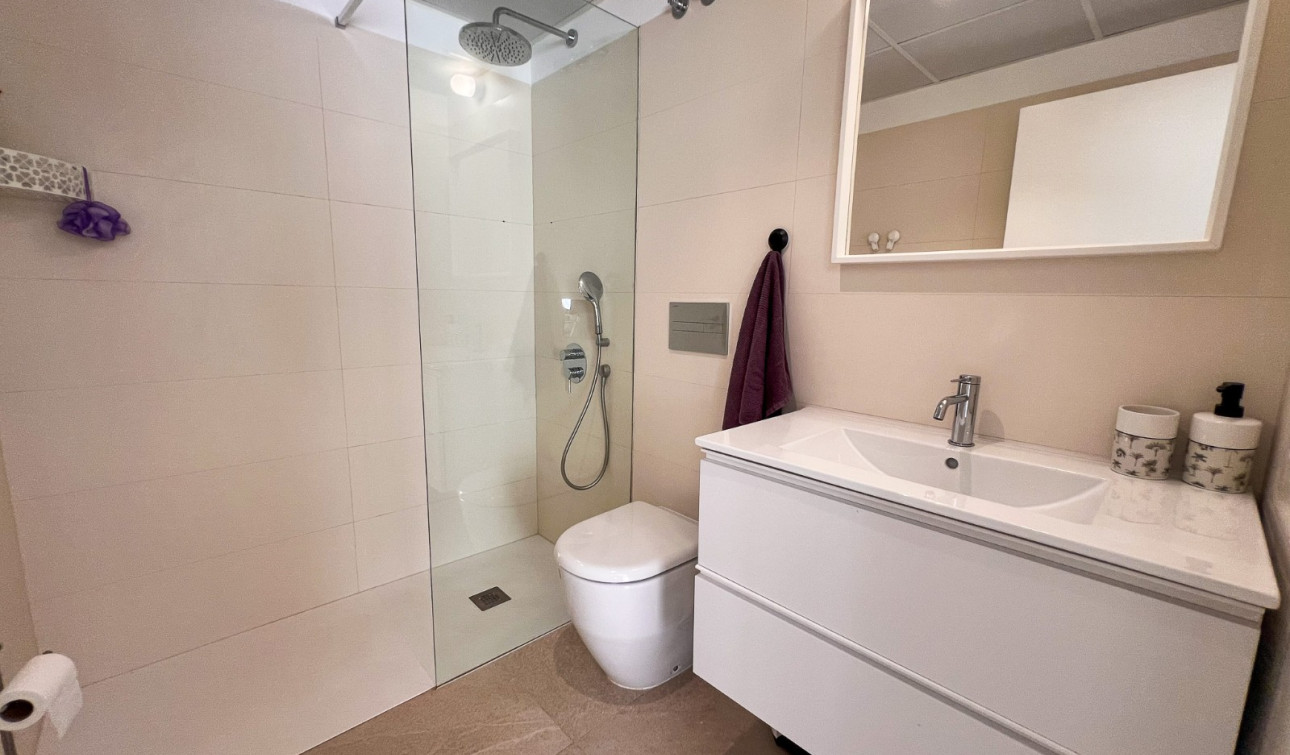 Resale - Apartment / Flat - Torrevieja - Los Balcones