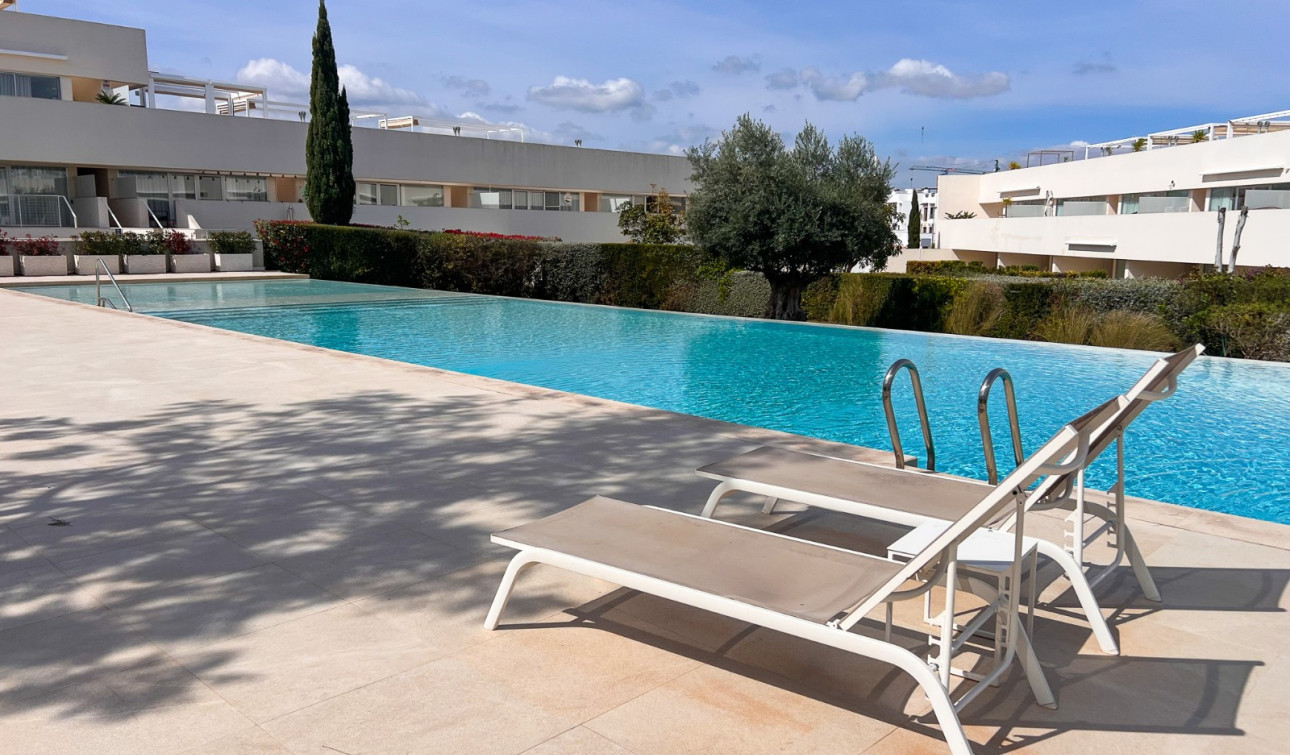 Resale - Apartment / Flat - Torrevieja - Los Balcones