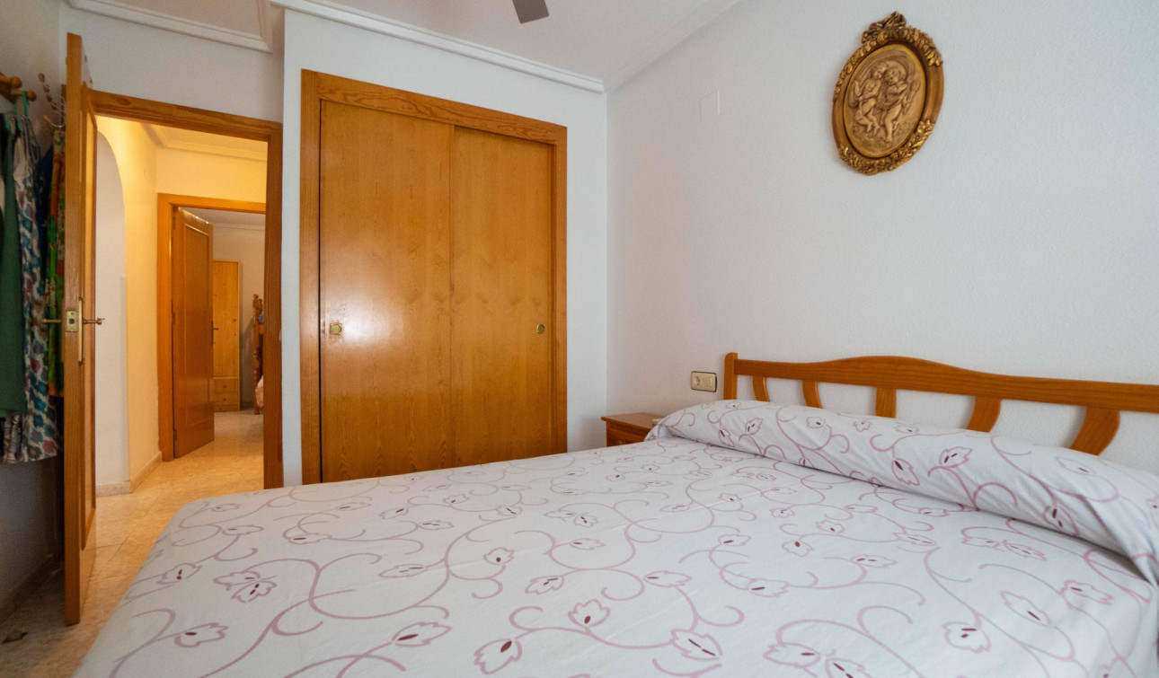 Resale - Apartment / Flat - Torrevieja - Los Balcones
