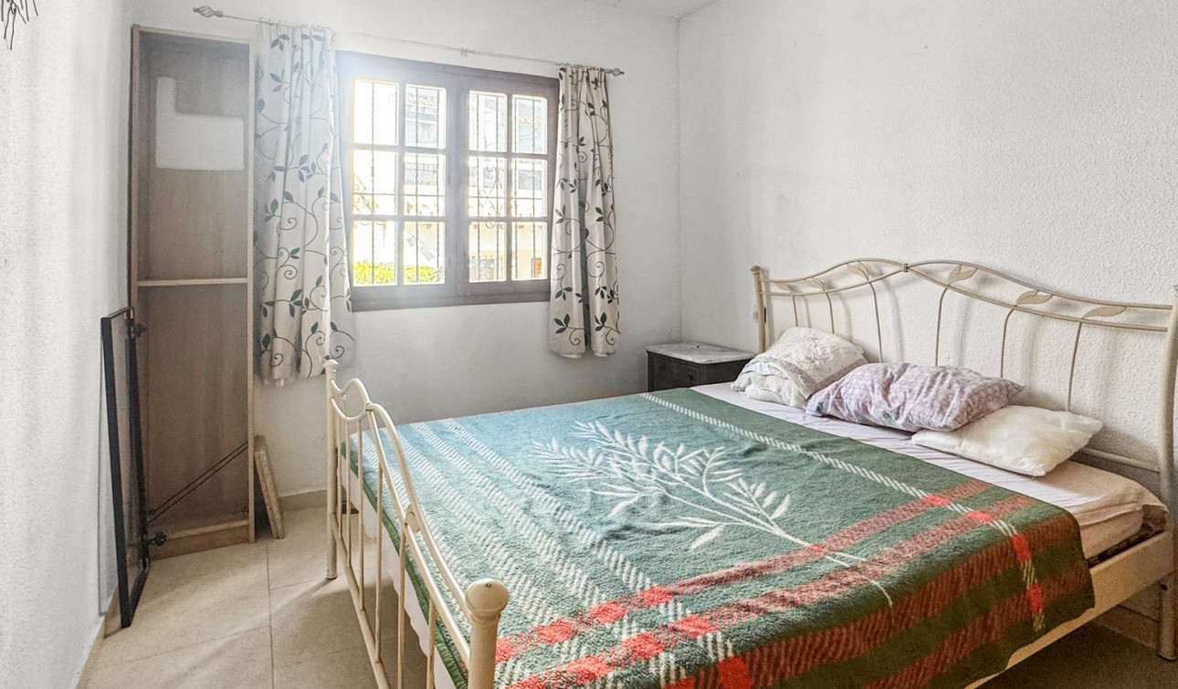 Resale - Apartment / Flat - Torrevieja - Nueva Torrevieja - Aguas Nuevas