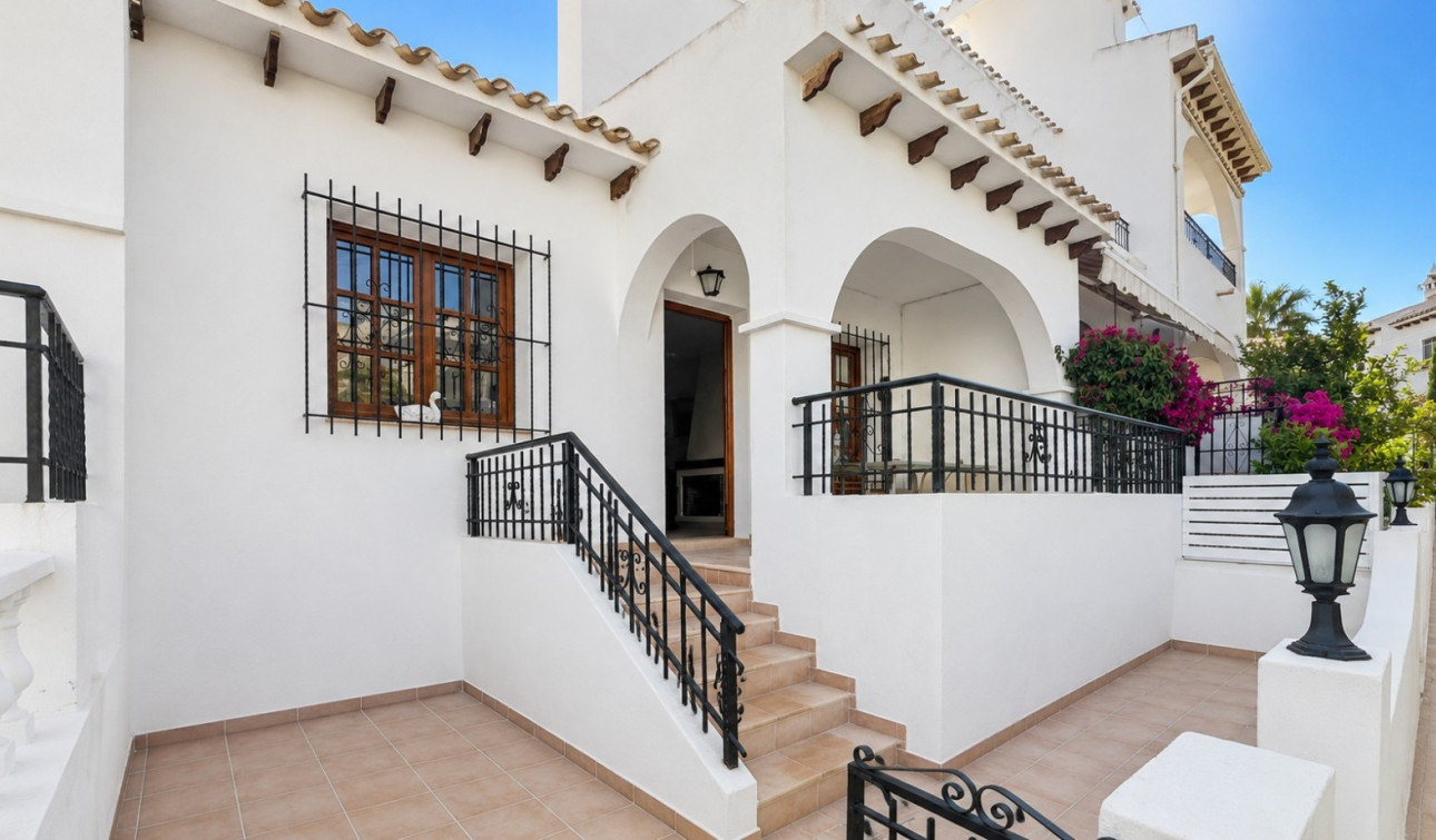 Resale - Apartment / Flat - Torrevieja - Nueva Torrevieja - Aguas Nuevas
