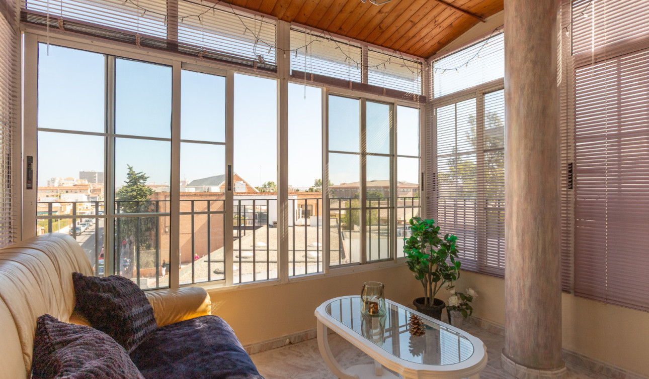 Resale - Apartment / Flat - Torrevieja - Nueva Torrevieja