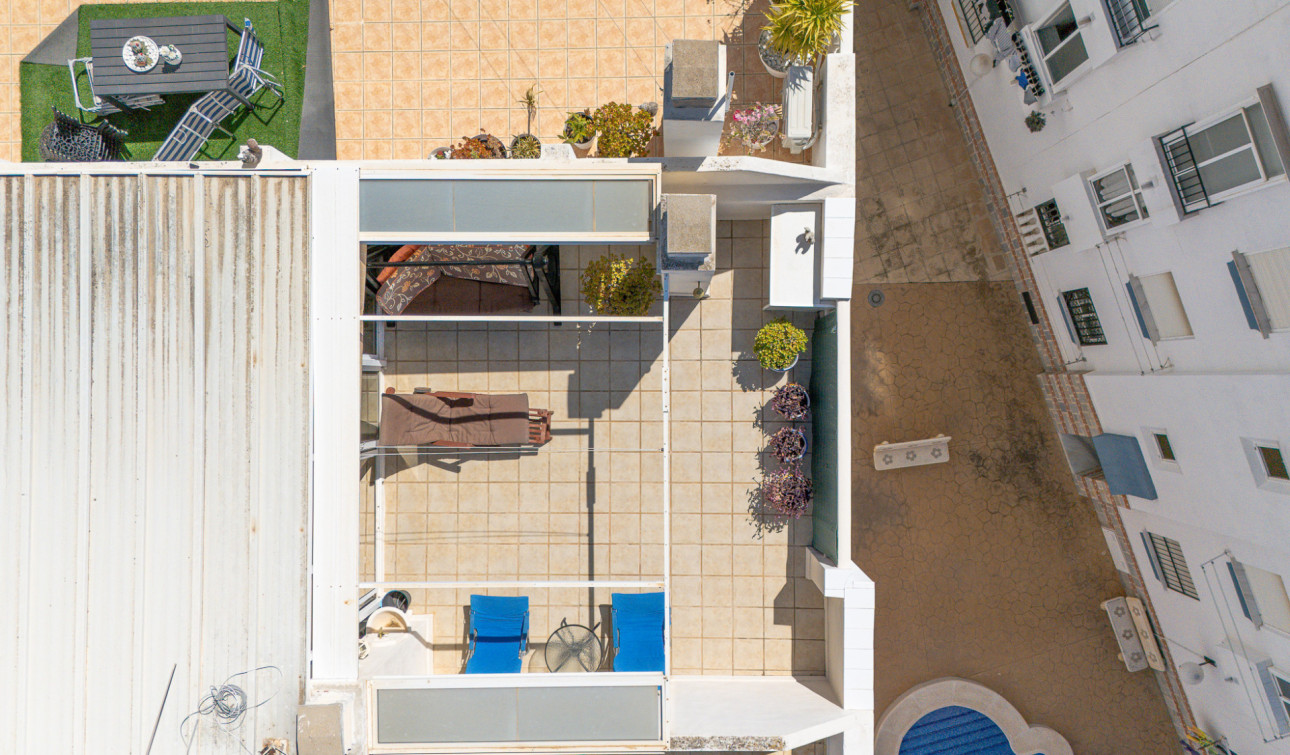 Resale - Apartment / Flat - Torrevieja - Nueva Torrevieja