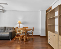 Resale - Apartment / Flat - Torrevieja - Parque de las Naciones